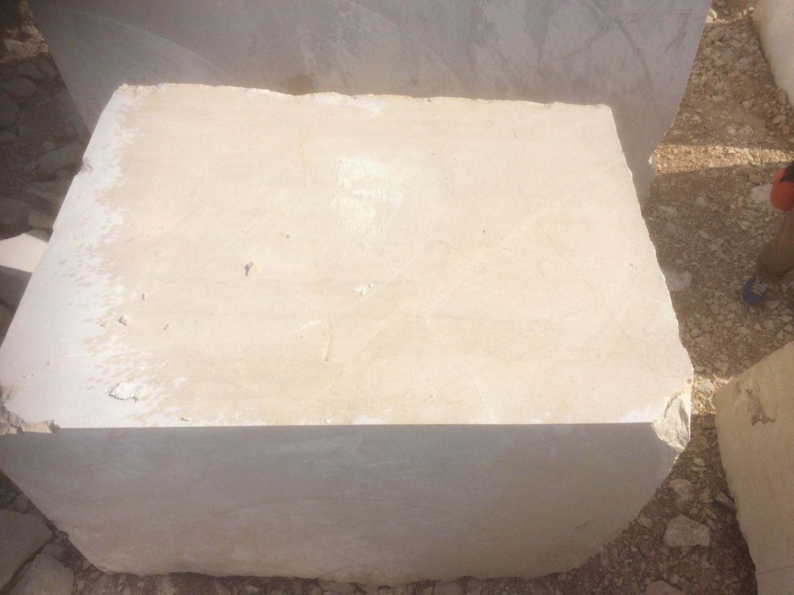 Bursa Açık Bej Mermer